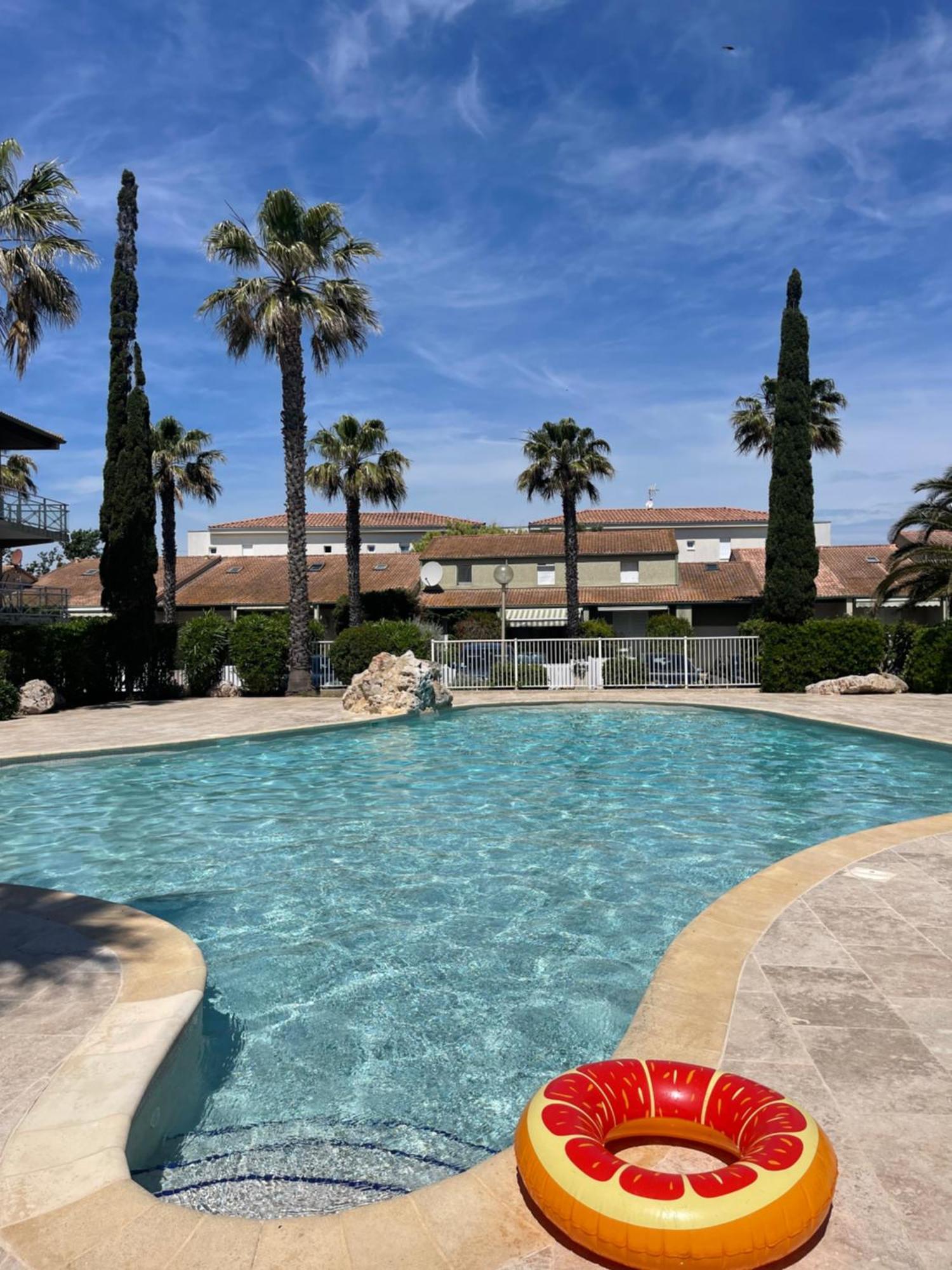 Pavillon A 400m De La Avec Piscine Vakantiehuis